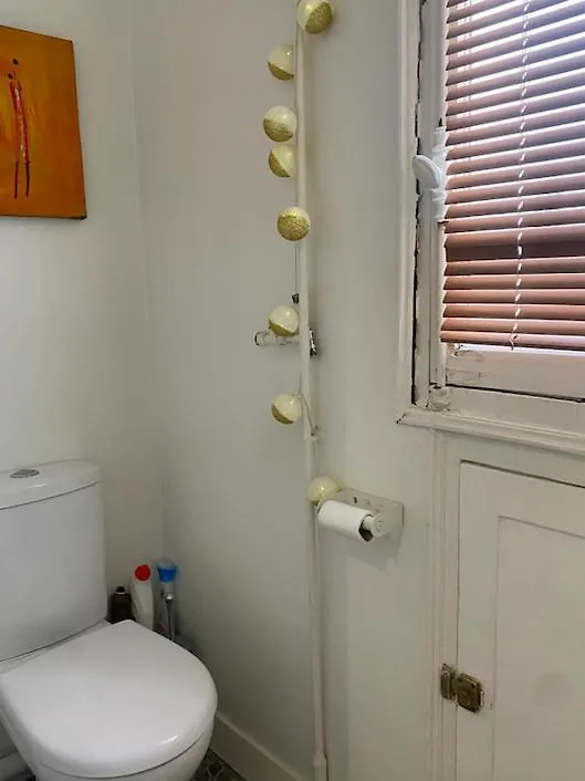 Appartement Confort & Lumineux A Belleville-Buttes Chaumont 巴黎