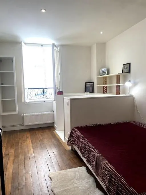 아파트 Appartement Confort & Lumineux A Belleville-Buttes Chaumont 파리 프랑스