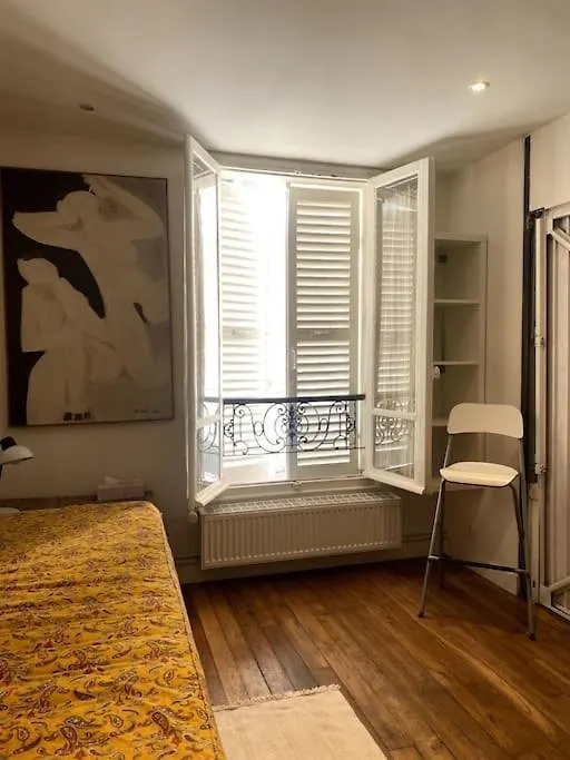 Appartement Confort & Lumineux A Belleville-Buttes Chaumont Paris Apartment